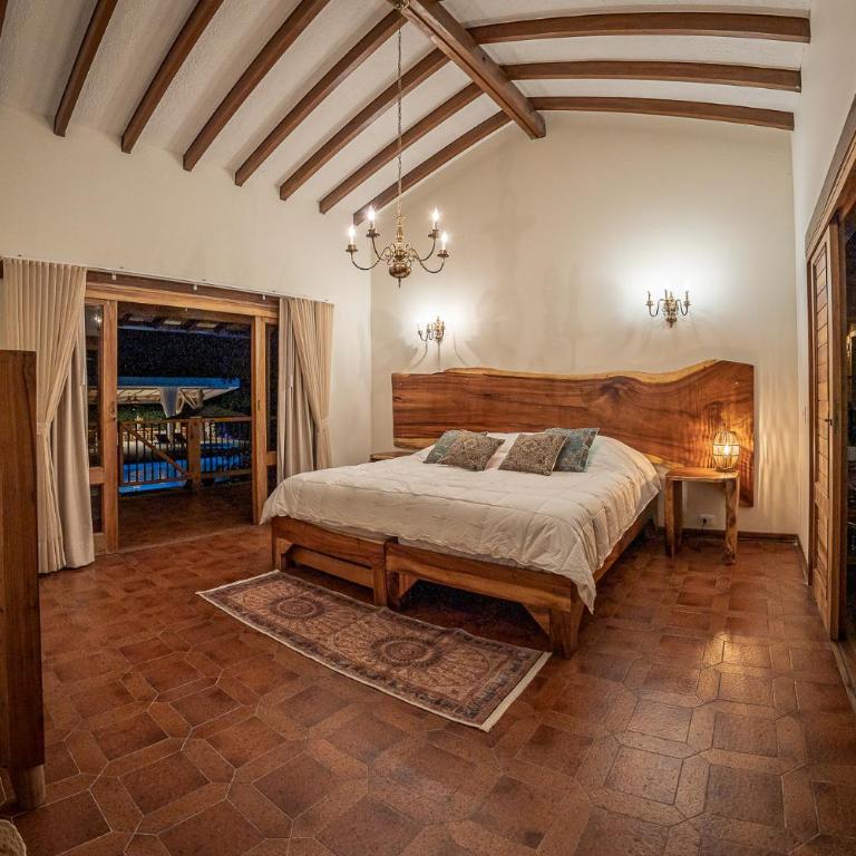 Petra Santa Hotel Boutique - Suite Junior con balcón - 2