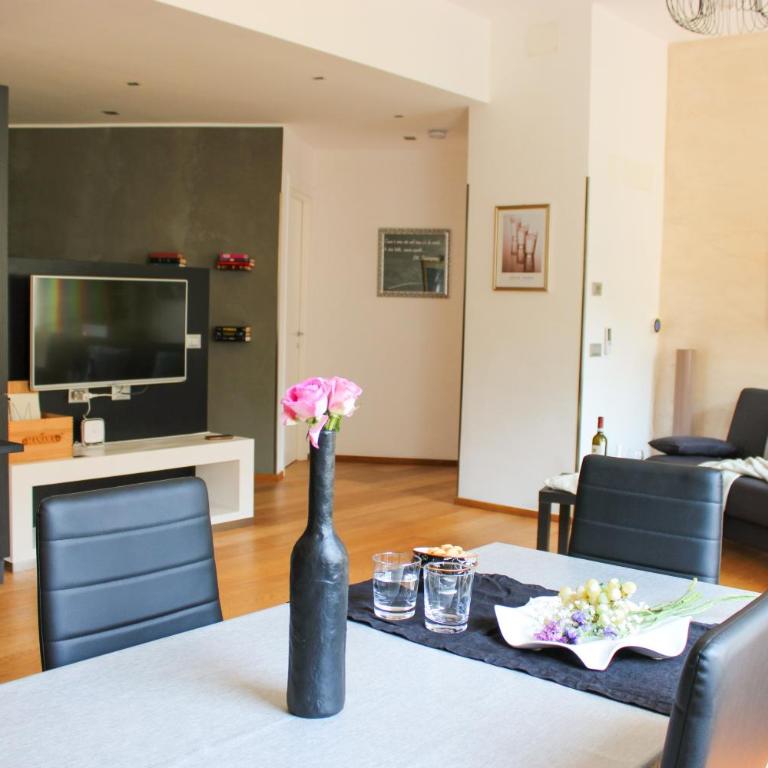 Mh mannohouse - Two-Bedroom Deluxe Apartment with Garden View - 9
