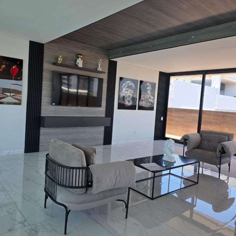 Balcon - Piscina - Gym - Home Office - Sauna - One-Bedroom Apartment - 26