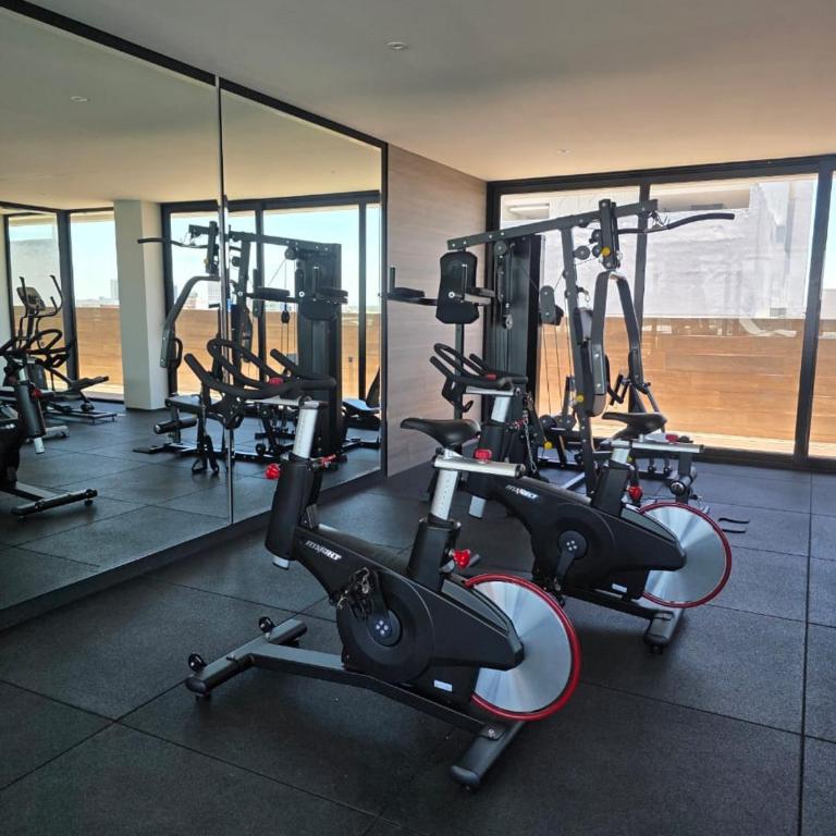 Balcon - Piscina - Gym - Home Office - Sauna - One-Bedroom Apartment - 33