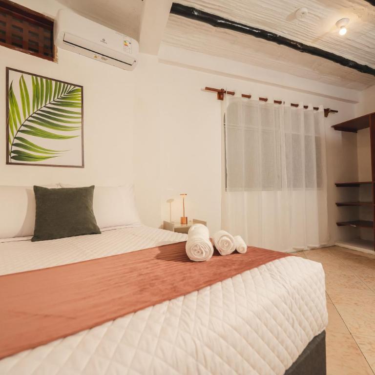 Hotel Crossman - Standard Double Room - 3