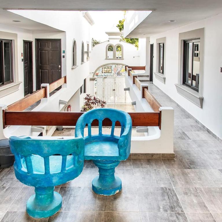 Valentina Suites by Las Flores Vacation Rentals - Apartment with Balcony - 2