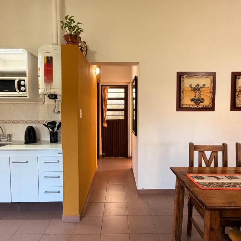 Cabañas Lauquen Costanera Carlos Paz - Casa con 1 dormitorio - 2