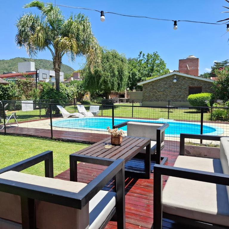 Cabañas Lauquen Costanera Carlos Paz - Casa con 1 dormitorio - 14
