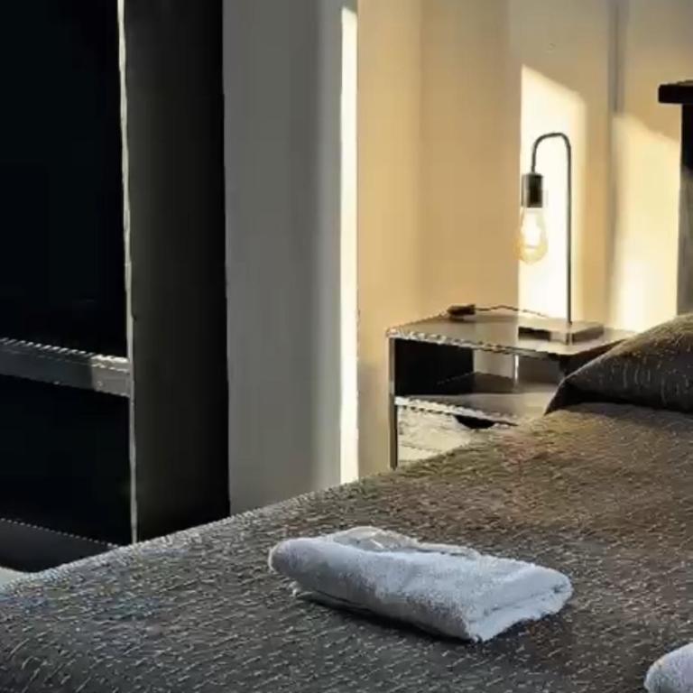 Aires Express - Habitación Cuádruple con balcón - 4
