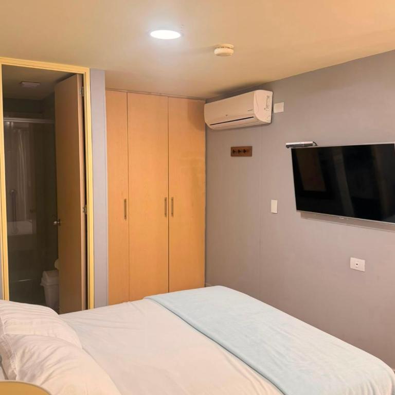 Apto Amoblado Luxury - Apartamento de 2 dormitorios - 6
