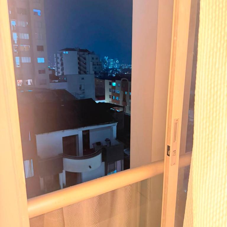 Apto Amoblado Luxury - Apartamento de 2 dormitorios - 9