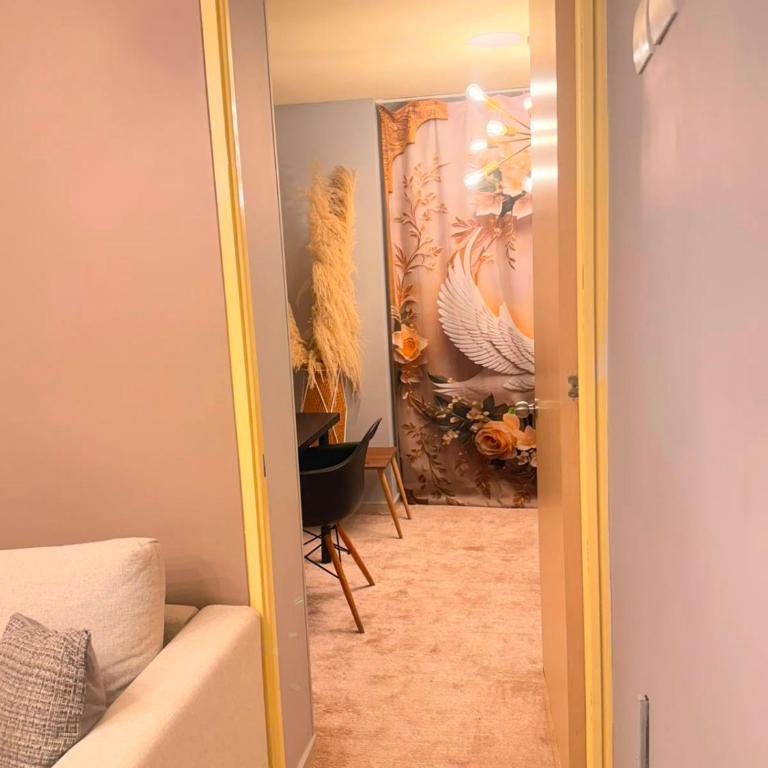 Apto Amoblado Luxury - Apartamento de 2 dormitorios - 17
