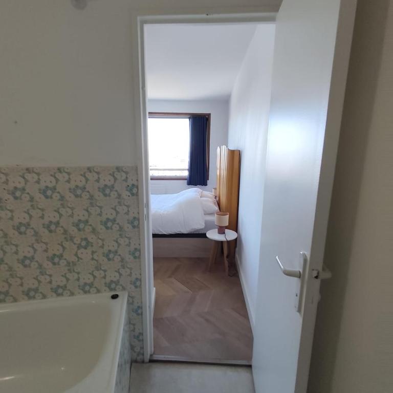 Wanderer Suite - Terrasse et Parking - Second Lodge Rennes - Location Bail Mobilité - One-Bedroom Apartment - 31