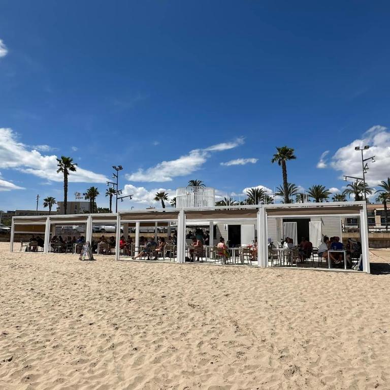 APARTBEACH LA BRISA y FRENTE PLAYA - Apartamento - 85