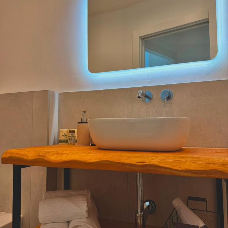 Casa Lory - Appartamento con 2 Camere da Letto - 3