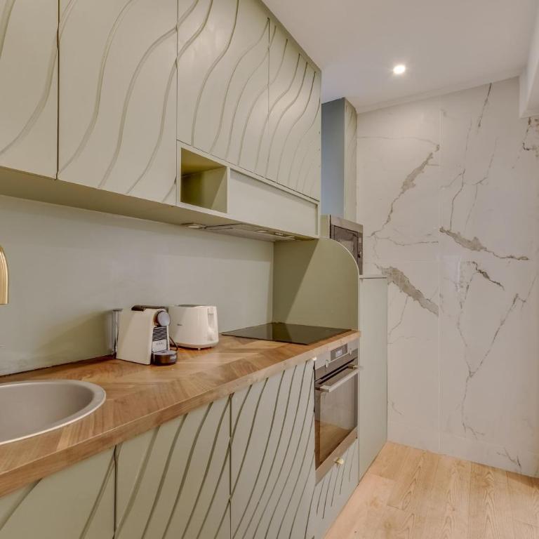 Atelier Parisien - 4P - Montparnasse Station - Apartment - 5