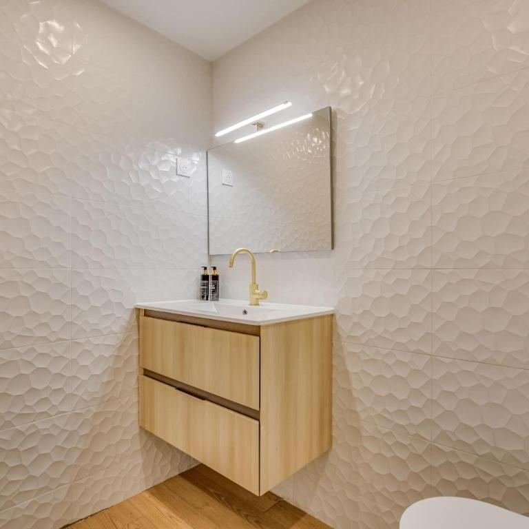 Atelier Parisien - 4P - Montparnasse Station - Apartment - 6