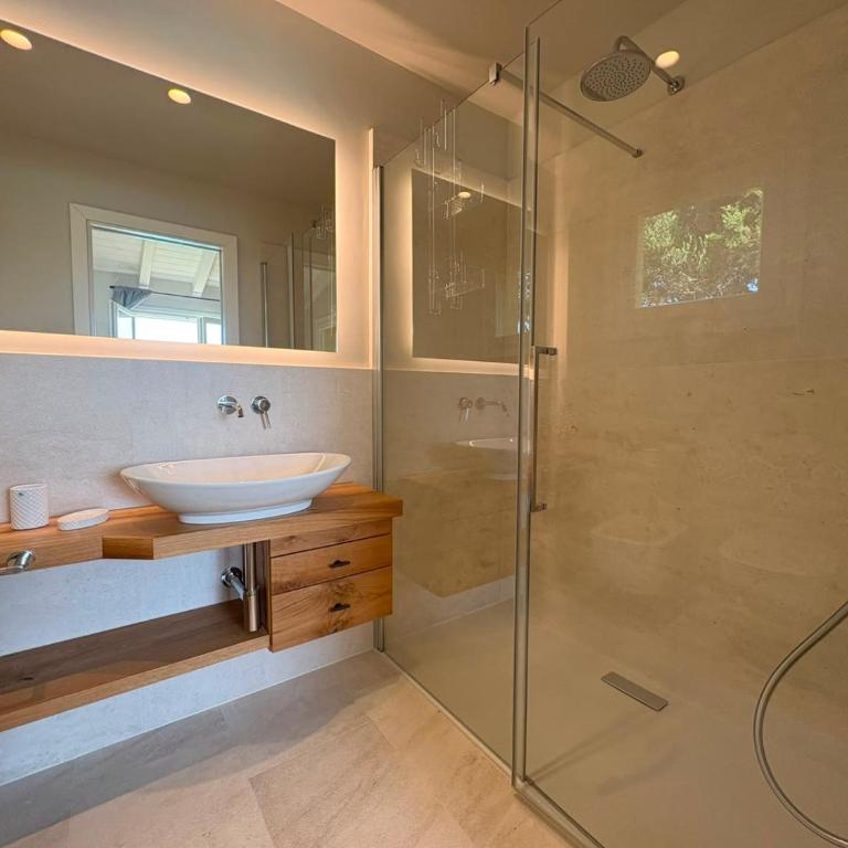 Villa Brandinchi piscina condivisa - Appartamento con 2 Camere da Letto - 2