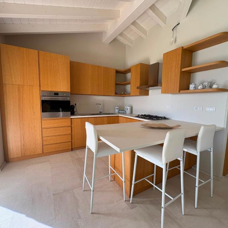 Villa Brandinchi piscina condivisa - Appartamento con 2 Camere da Letto - 4