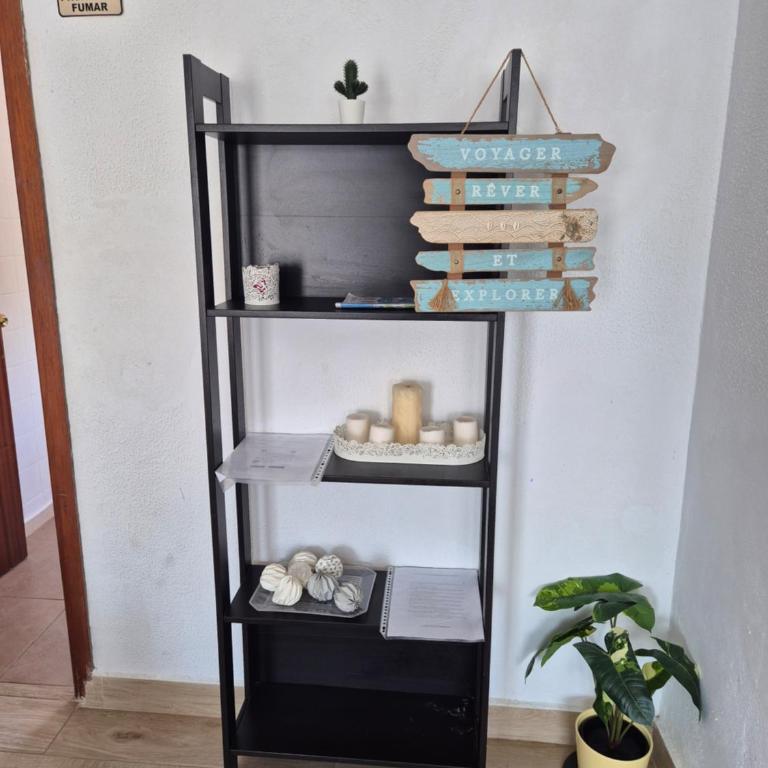 Salitre House Apartment - Three-Bedroom Apartment - 11