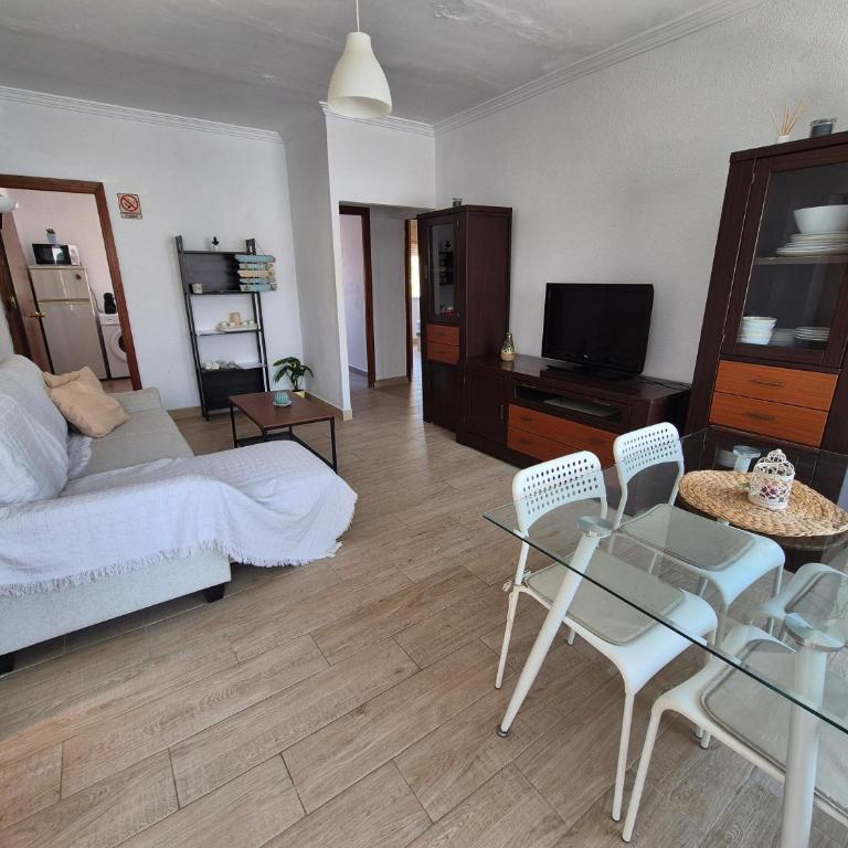 Salitre House Apartment - Three-Bedroom Apartment - 14
