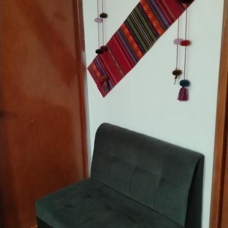 Hospedaje Apu San Isidro - Double Room with Private Bathroom - 3
