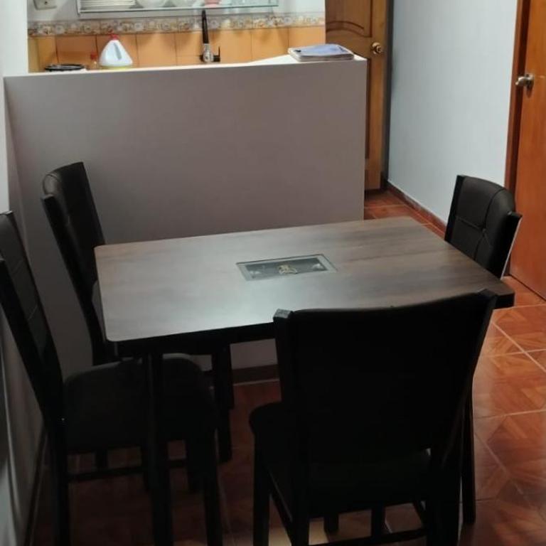 Hospedaje Apu San Isidro - Double Room with Private Bathroom - 7