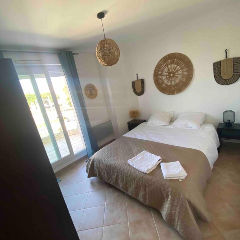Spacious 3-room apartment - Appartement 2 Chambres - 1