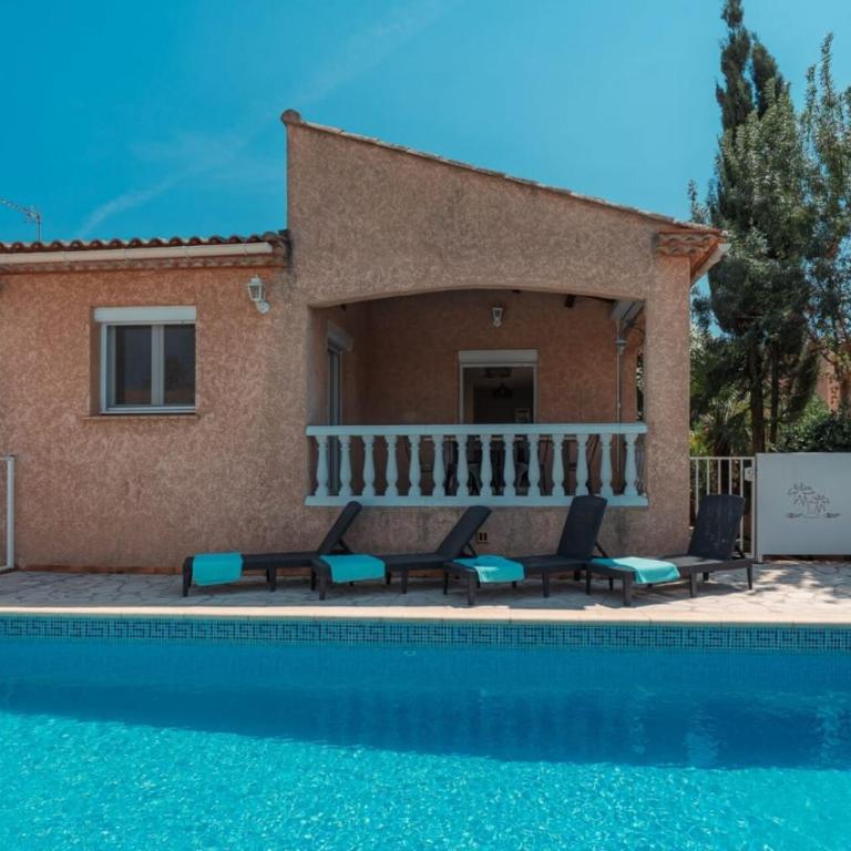 La Villa Rosa - Piscine - Spa - Clim - Parking - Villa 3 Chambres - 67