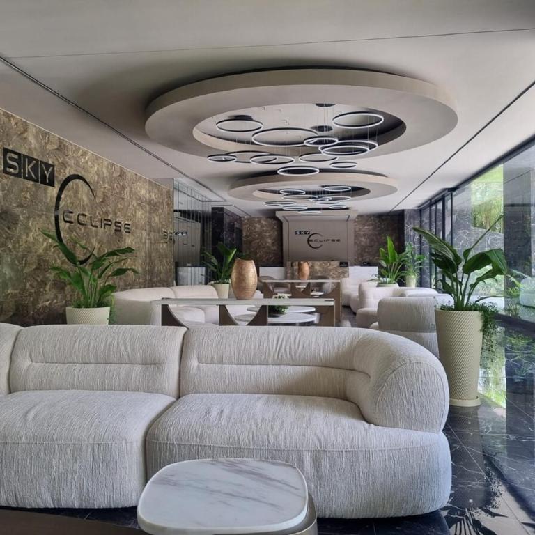 Balcon piso 13 - Lujo - Piscina - Gym - Home Office - One-Bedroom Apartment - 32