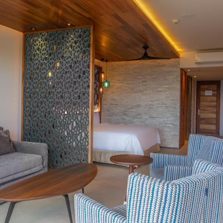Platinum Tower at Sandos Playacar All Inclusive 2 Teens Up to 17 years Stay Free - Platinum King Junior Suite - 2