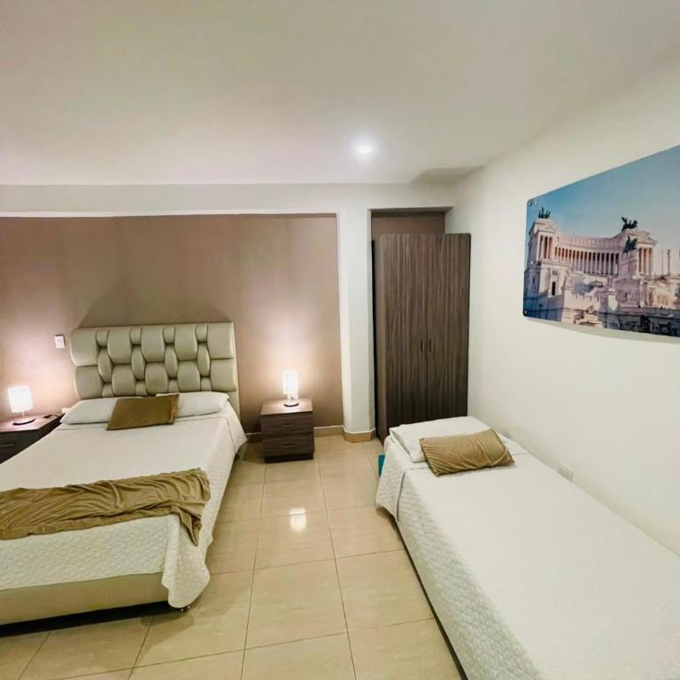 Hotel Mall Roma - Habitación Familiar Deluxe - 2