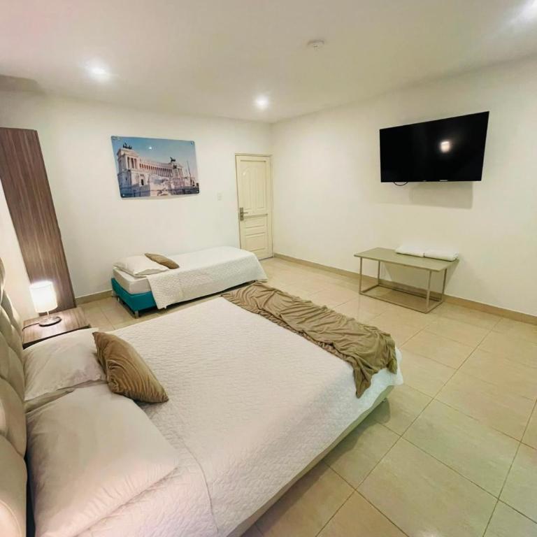 Hotel Mall Roma - Habitación Familiar Deluxe - 6