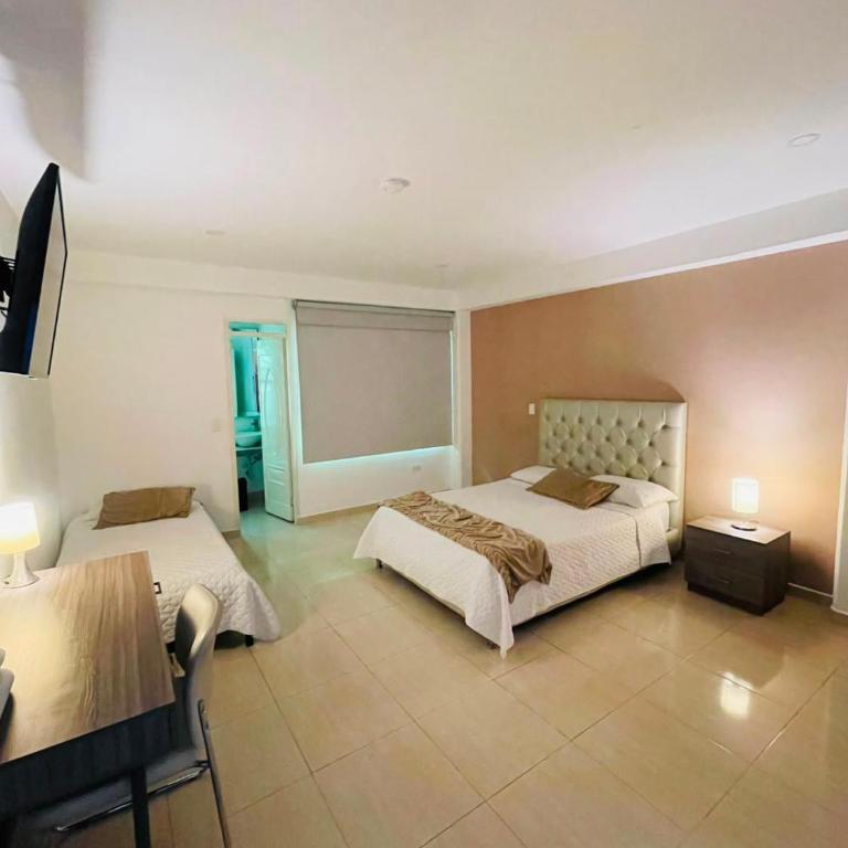 Hotel Mall Roma - Habitación Familiar Deluxe - 7