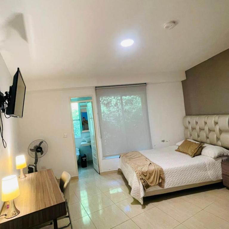 Hotel Mall Roma - Habitación Doble Deluxe - 5