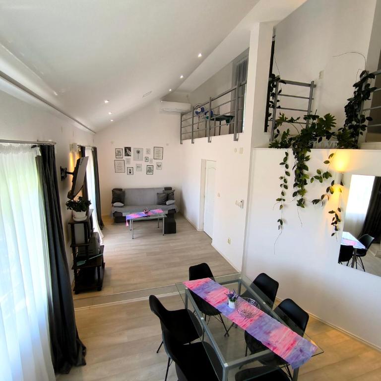 Apartments and Rooms Minex - Deluks Apartman - 19
