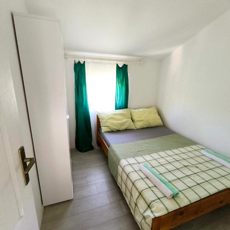 Apartments and Rooms Minex - Deluks Apartman - 14