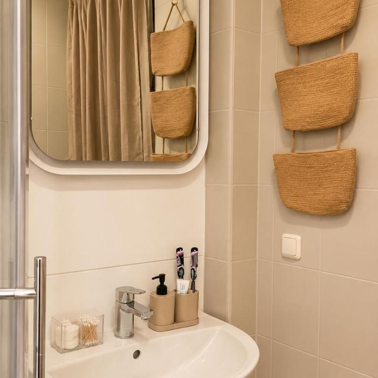Zentrum Apartments Prime Location - Near Metro 24h Self Check-in, 65 Smart TV - Appartamento con 1 Camera da Letto - 16