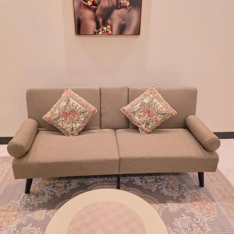 Balcon piso 16 - Escritorio - Piscina - Gym - One-Bedroom Apartment - 18