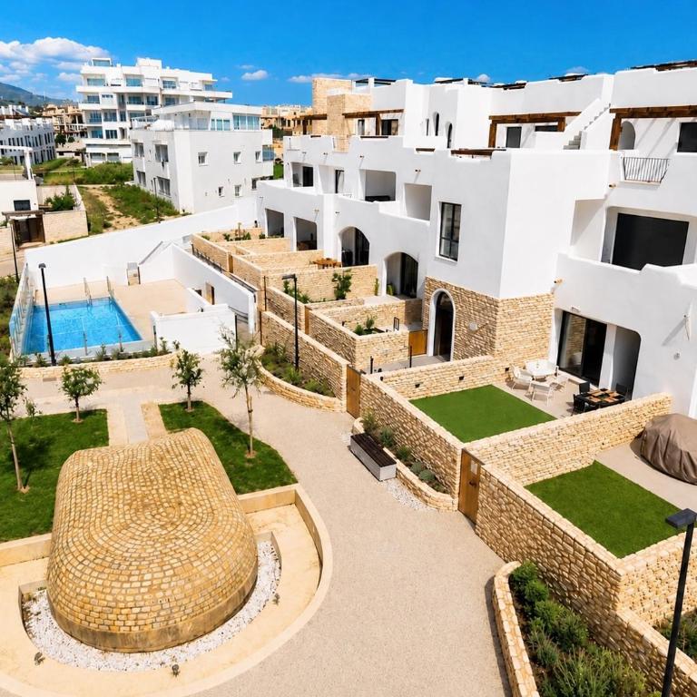 Apartamentos con piscina, terraza y parking - Apartamento de 1 dormitorio - 16
