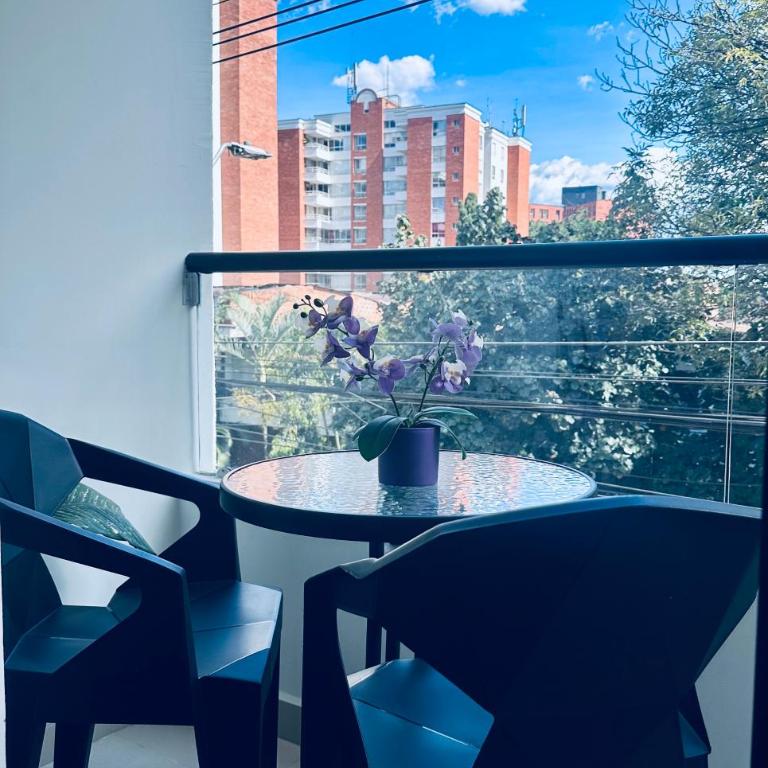 laureles nuevos apartamentos Lil - Three-Bedroom Apartment - 4