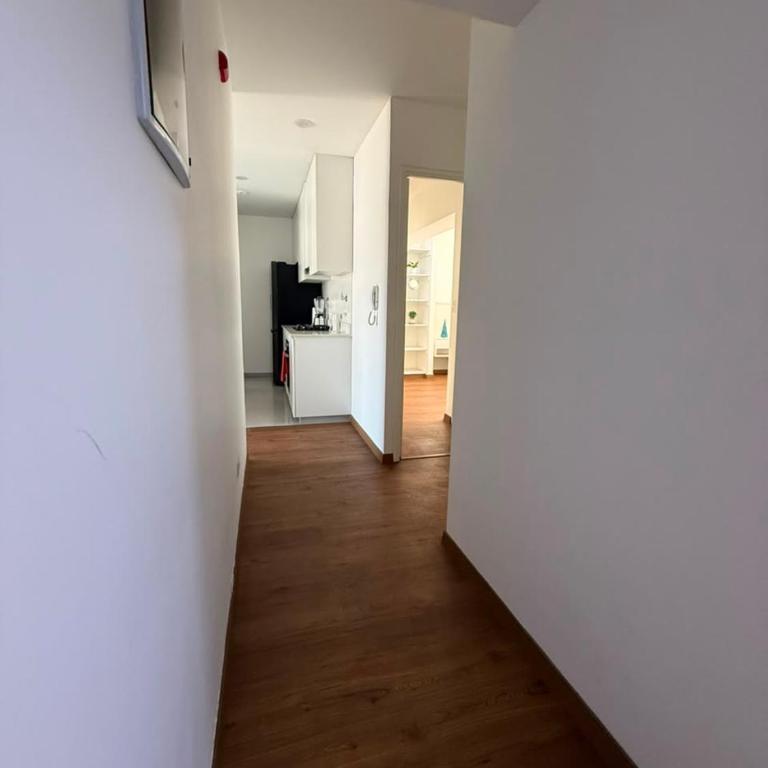 Stylish 2 Bedroom Flat in the Heart of Miraflores - Apartamento de 2 dormitorios - 1