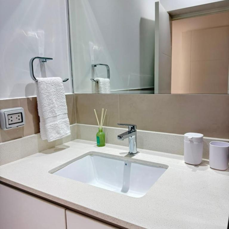 Stylish 2 Bedroom Flat in the Heart of Miraflores - Apartamento de 2 dormitorios - 16