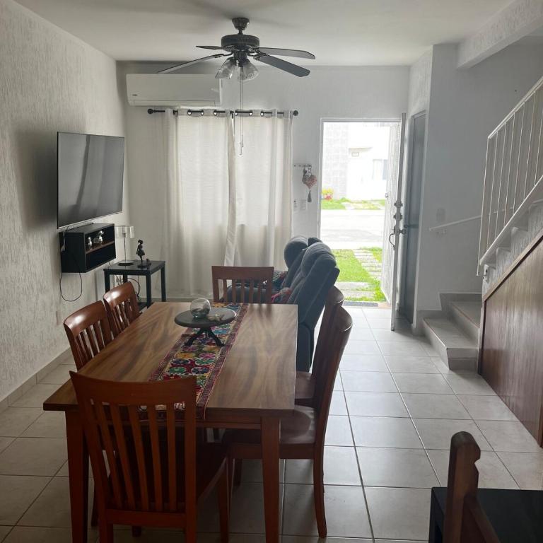 Family home with a pool in a quiet area - Apartamento de 2 dormitorios - 15