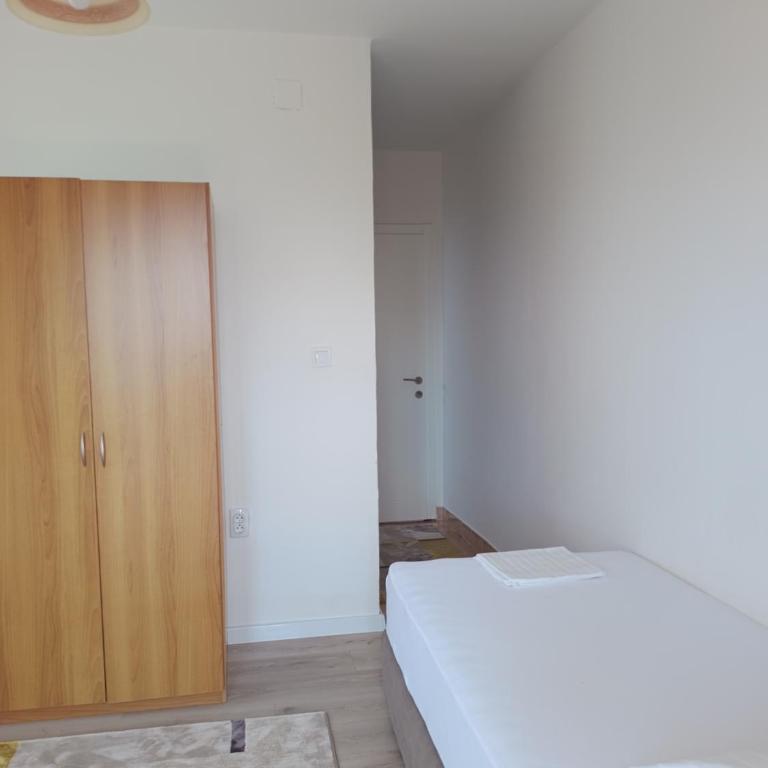 Jasmin 80 - Apartman sa 2 Spavaće Sobe - 2