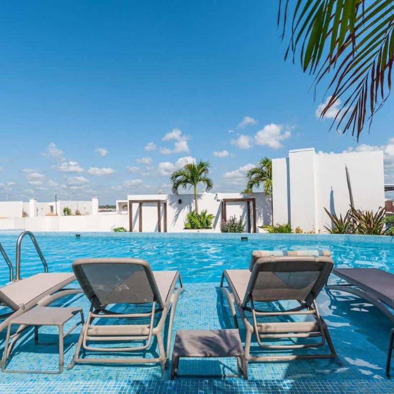Quiet Pool-View 1BR Near 5th Avenue - Apartment - 30