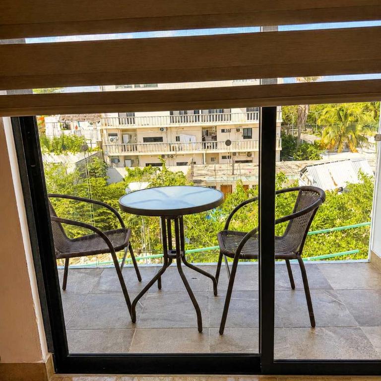 Quiet Studio w Rooftop Pool near DAC Market - Apartment - 18