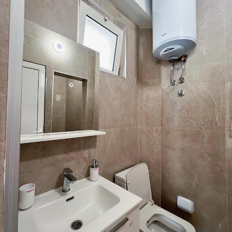Apartments Fat e Jet - Pool & Breakfast - Soba sa King-sajz Krevetom i Pogledom na Bazen - 10