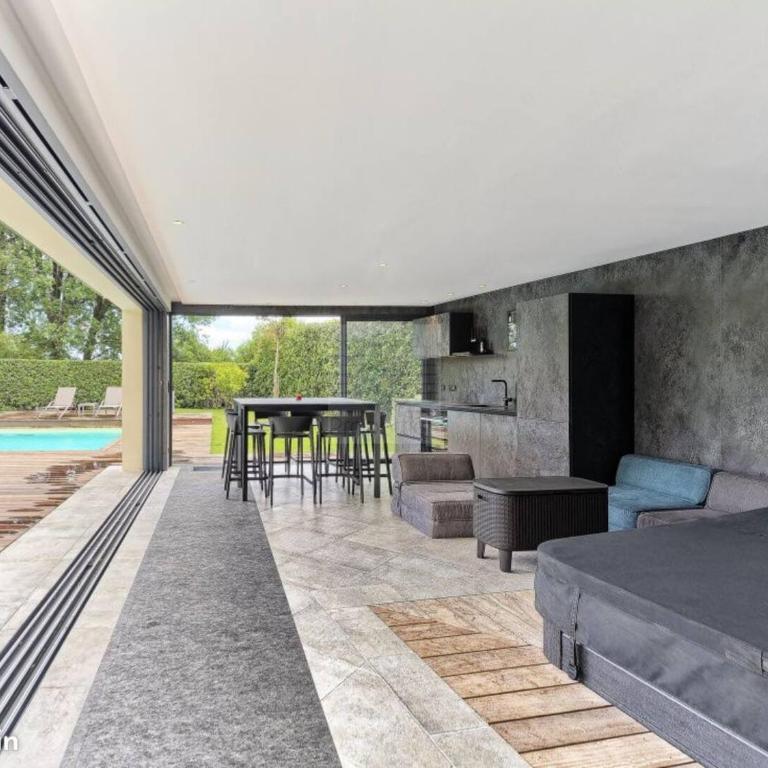 Villa d'exception avec piscine 15 m, spa, aperçu mer et calme absolu - Villa avec Piscine Privée - 26