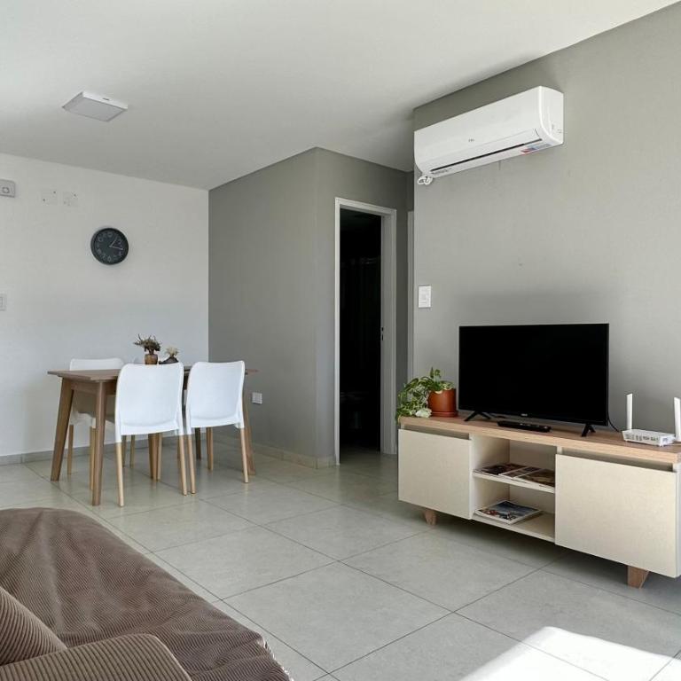 Cordoba está cerca!!! dpto a metros del Sanatorio Allende - Apartamento de 1 dormitorio - 3