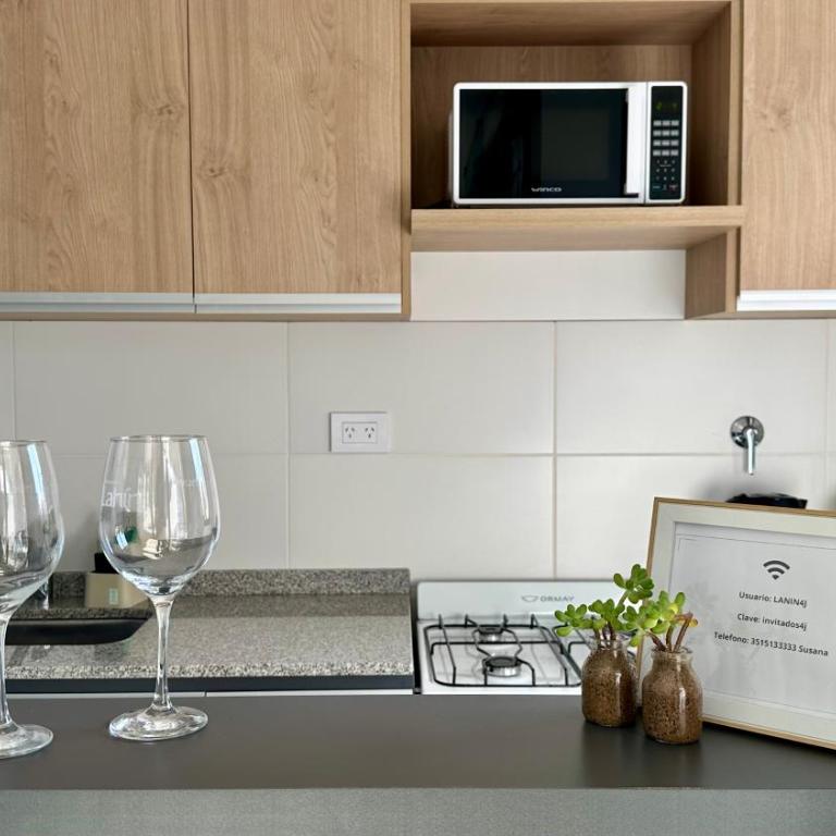 Cordoba está cerca!!! dpto a metros del Sanatorio Allende - Apartamento de 1 dormitorio - 14