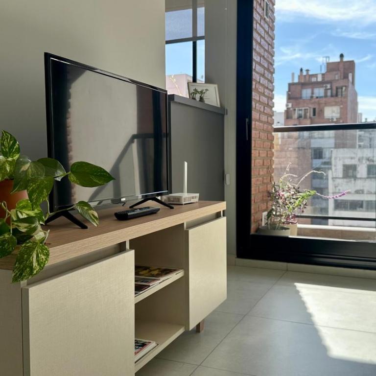 Cordoba está cerca!!! dpto a metros del Sanatorio Allende - Apartamento de 1 dormitorio - 2