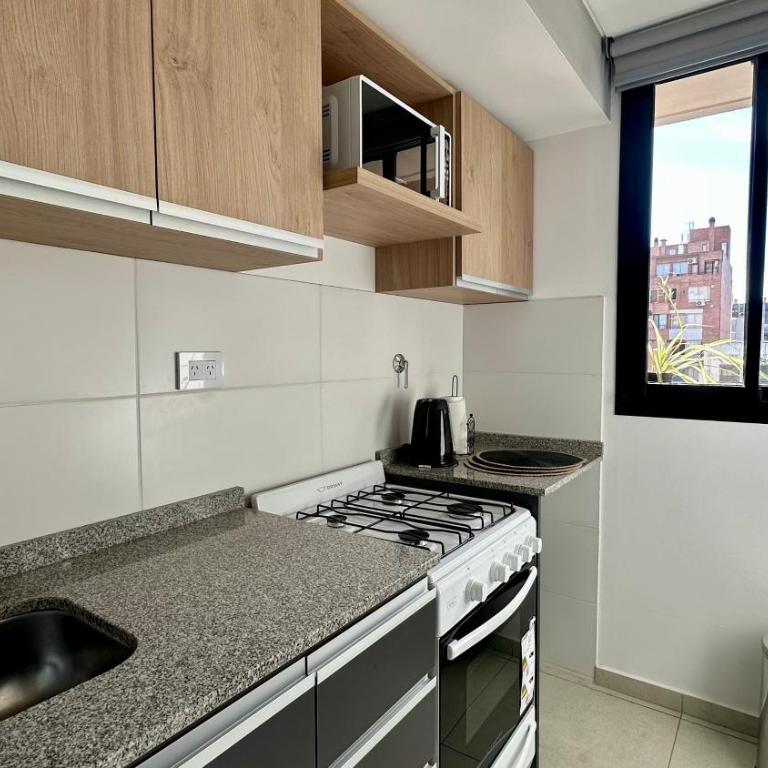 Cordoba está cerca!!! dpto a metros del Sanatorio Allende - Apartamento de 1 dormitorio - 10