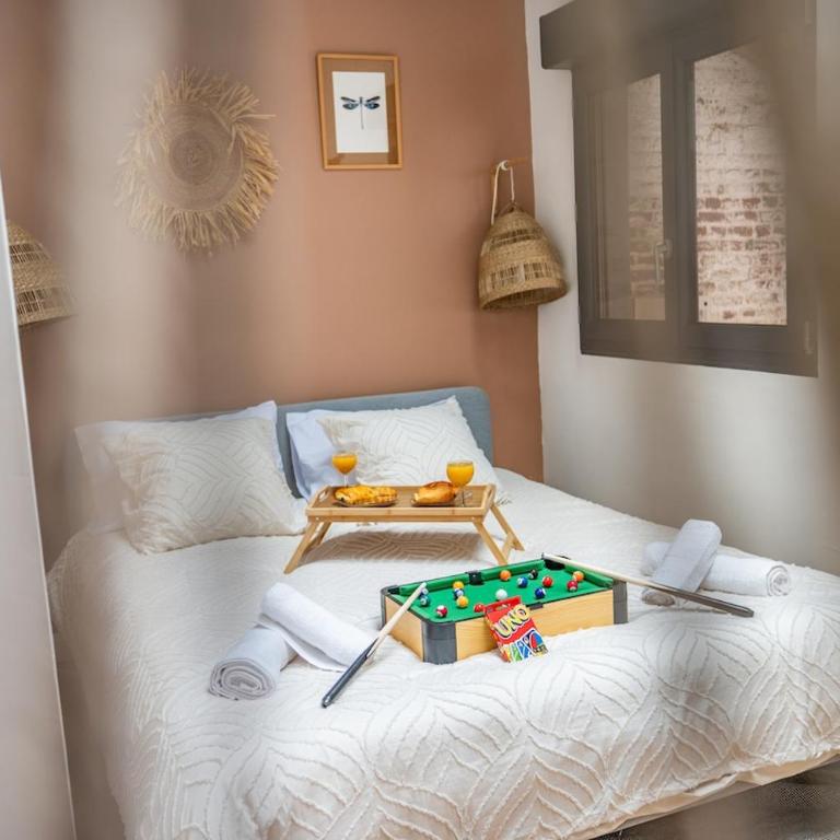 LE LOFT LILLOIS I CENTRE I TERRASSE I BBQ I NETFLIX - LE LOFT LILLOIS l CENTRE I TERRACE I BBQ I NETFLIX - Apartment mit 3 Schlafzimmern - 54
